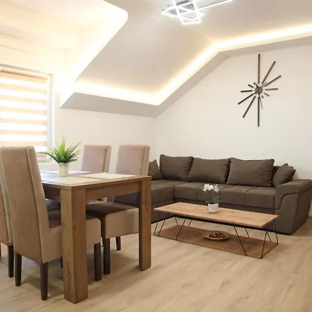 Golden Hill * Vinca (Belgrade)