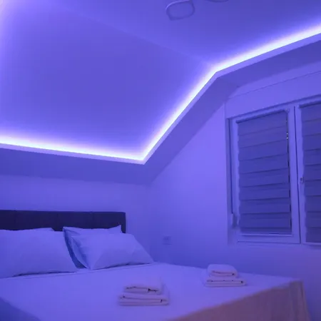 Apartment Golden Hill