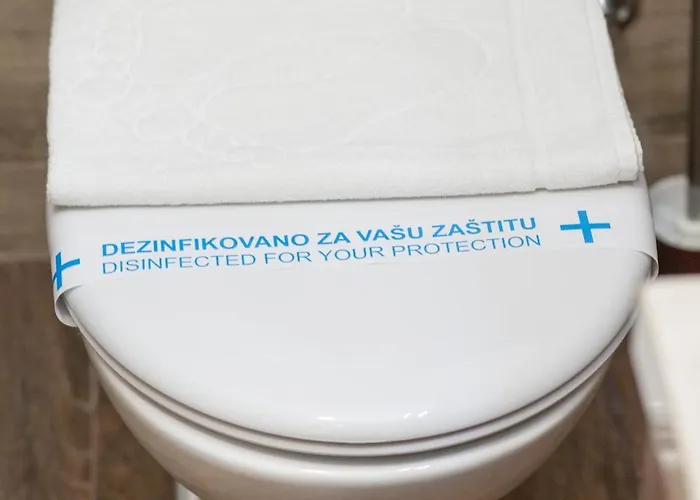 Golden Hill Apartament